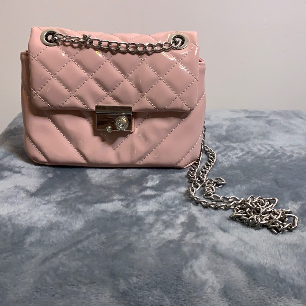 pink purse